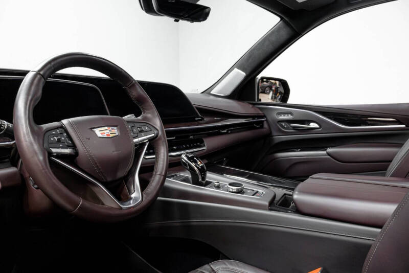 2022 Cadillac Escalade Sport Platinum