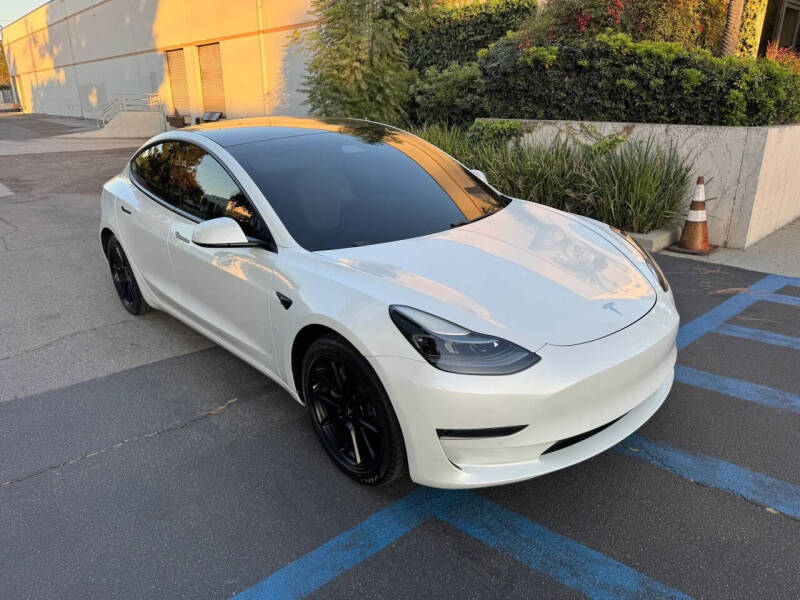 2021 Tesla Model 3 Standard Range Plus
