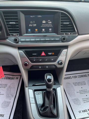 2018 Hyundai Elantra