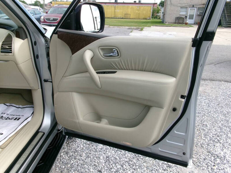 2015 Infiniti QX80