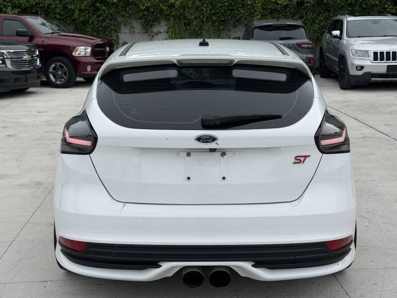 2016 Ford Focus ST