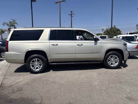 2017 Chevrolet Suburban LT