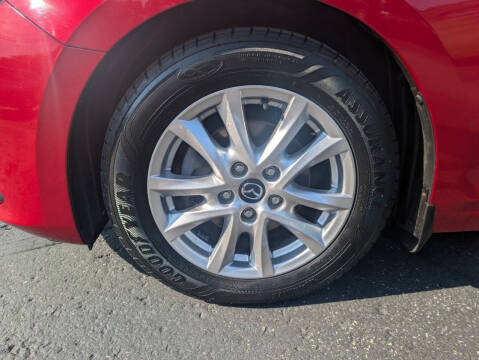 2016 Mazda MAZDA3 i Touring