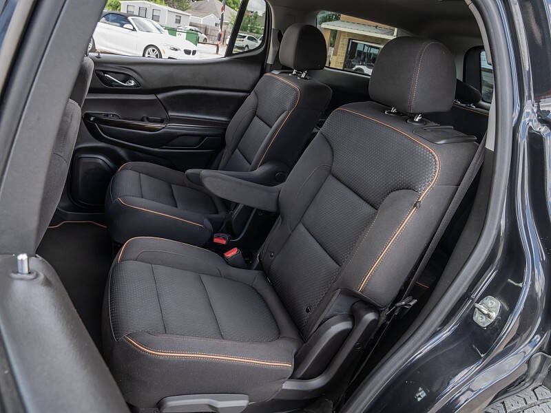 2020 GMC Acadia AT4