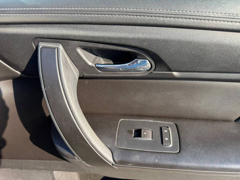 2015 GMC Acadia SLE-2