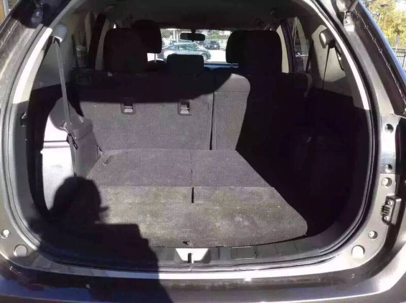 2016 Mitsubishi Outlander ES