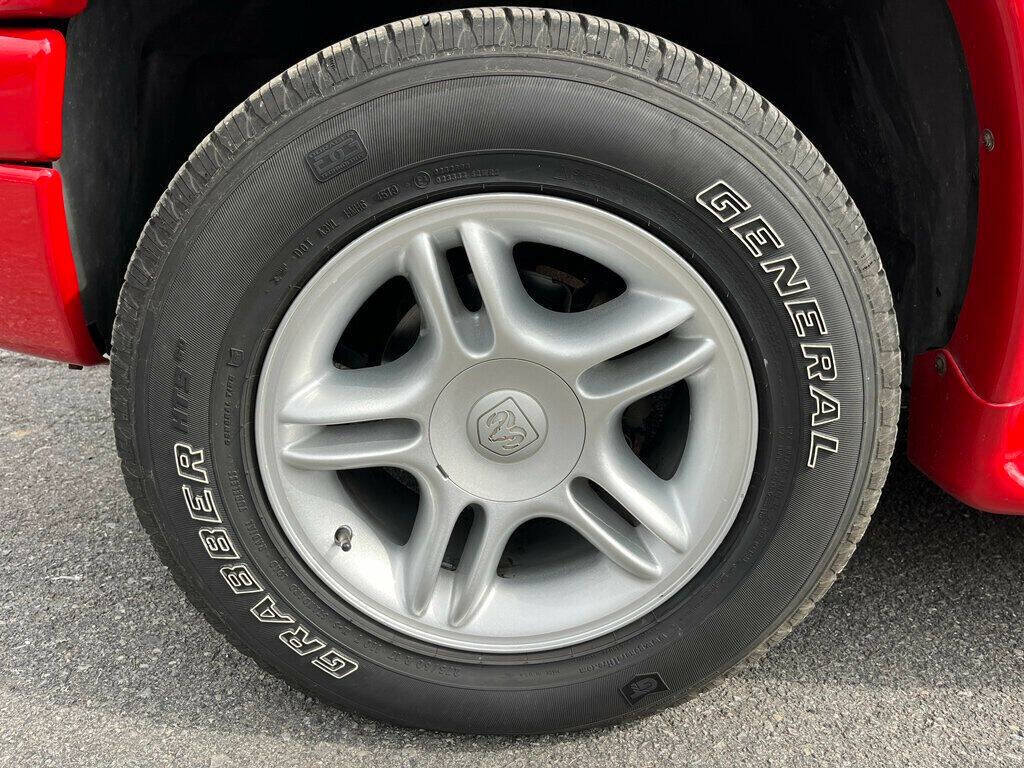 2000 Dodge Durango 13