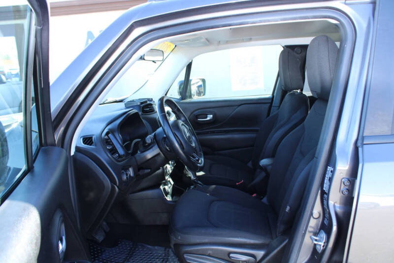 2017 Jeep Renegade Altitude