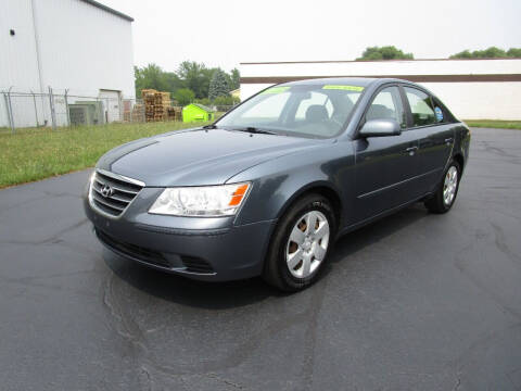 2010 Hyundai Sonata for sale at Ideal Auto Sales, Inc. in Waukesha WI