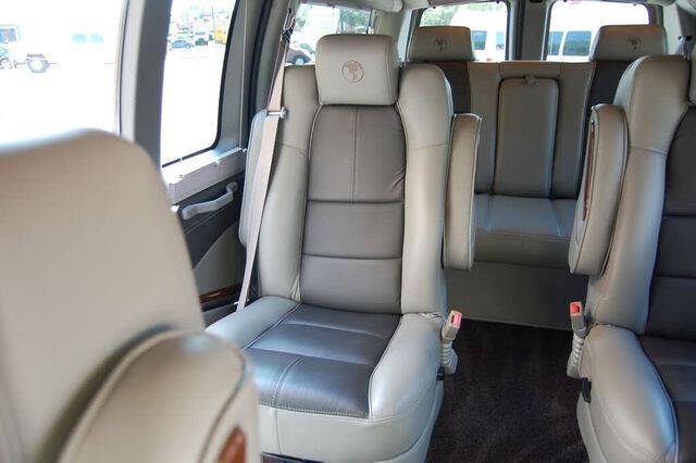 2017 GMC Savana 2500