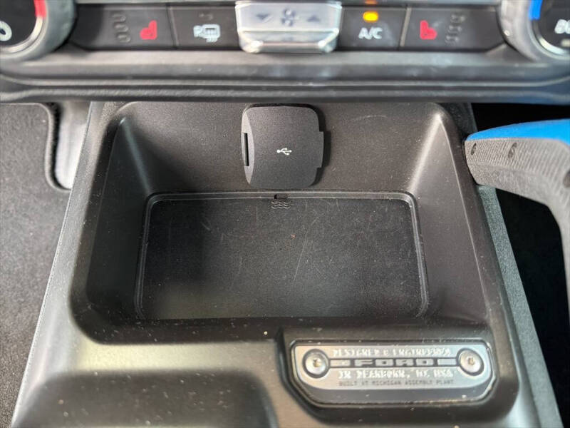 2022 Ford Bronco Black Diamond Advanced