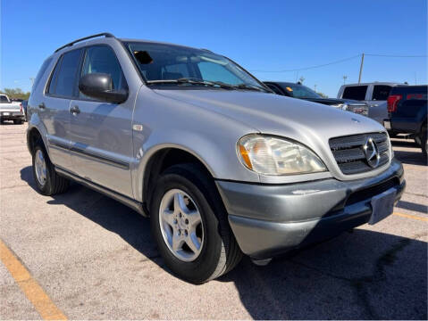 1999 Mercedes-Benz M-Class ML 320