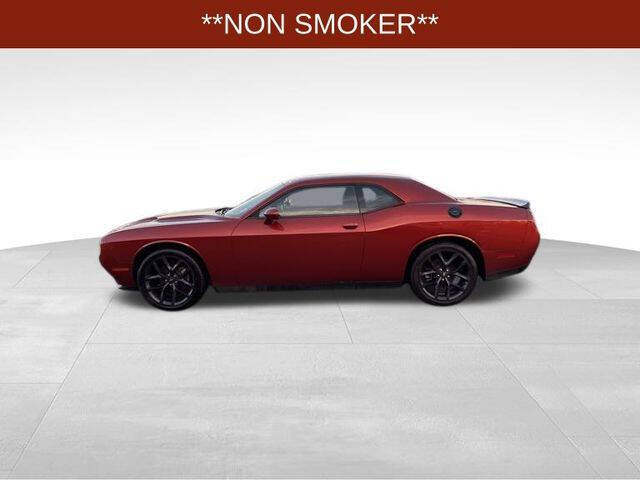 2021 Dodge Challenger SXT