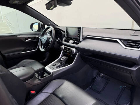 2021 Toyota RAV4 Hybrid XSE