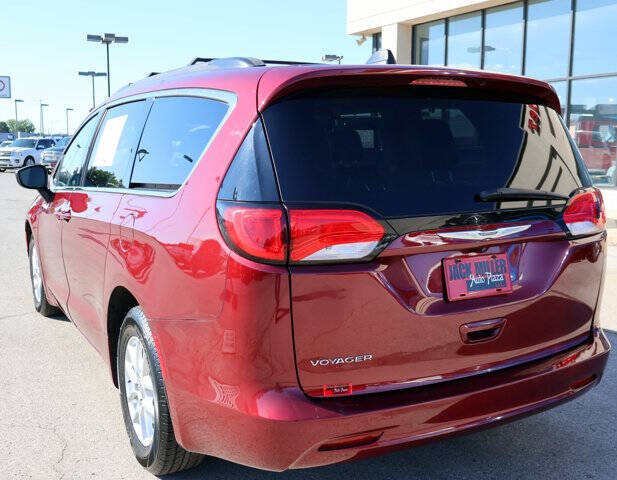 2021 Chrysler Voyager LXi