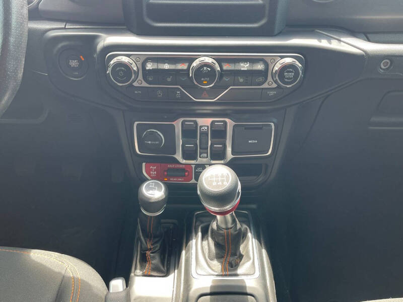 2021 Jeep Gladiator Mojave