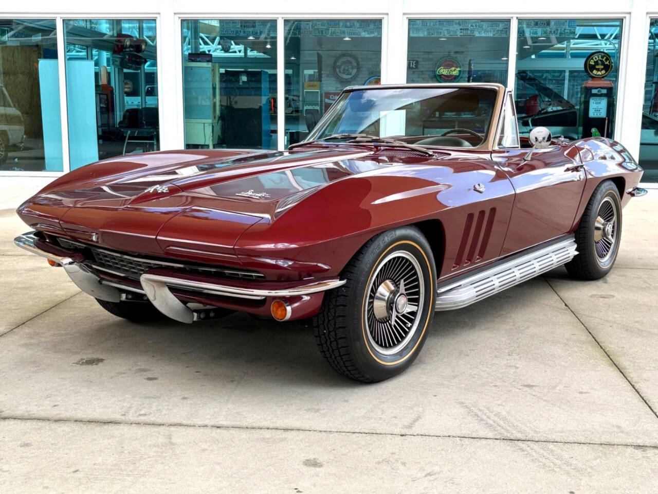1966 Chevrolet Corvette 17