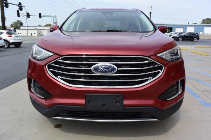 2020 Ford Edge Titanium