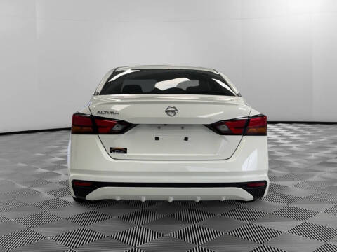 2022 Nissan Altima 2.5 S