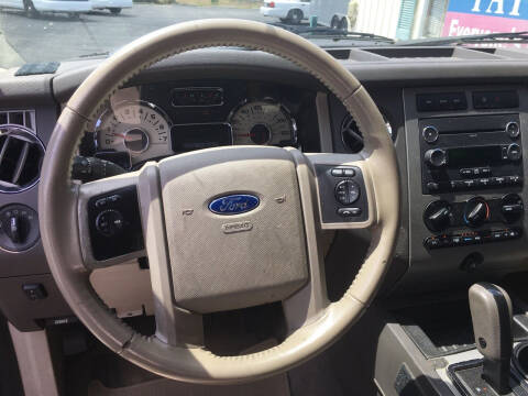 2013 Ford Expedition XLT