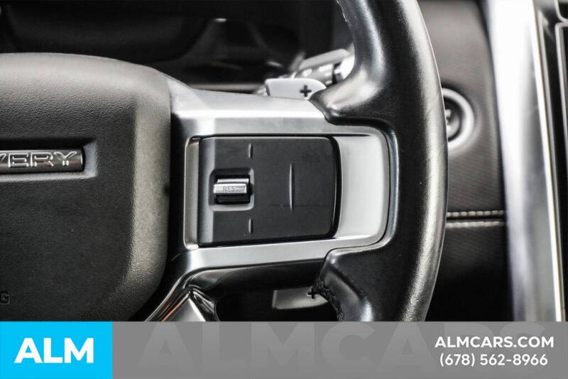 2022 Land Rover Discovery P300 S R-Dynamic