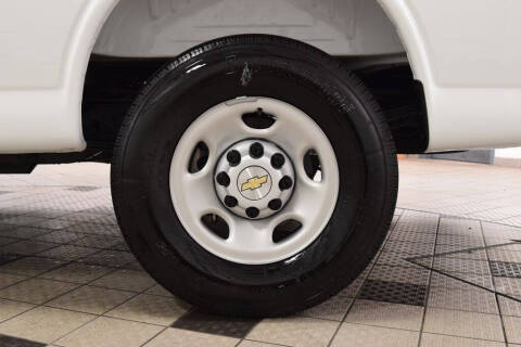 2025 Chevrolet Express 2500