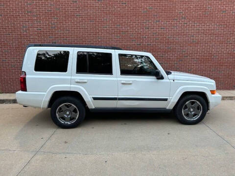 2008 Jeep Commander Sport