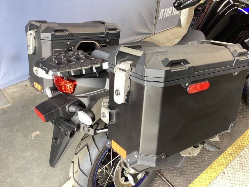 2022 Suzuki V-Strom 650XT Adventure