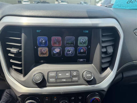 2017 GMC Acadia SLT-2