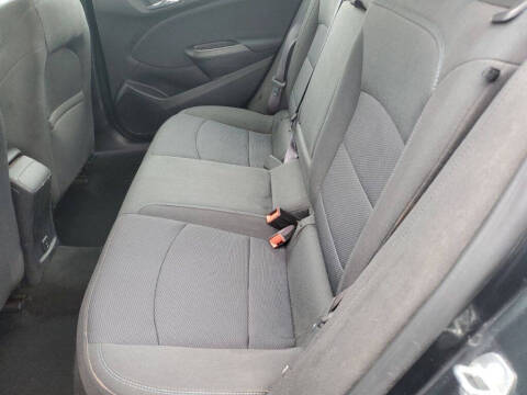 2017 Chevrolet Cruze LT Auto