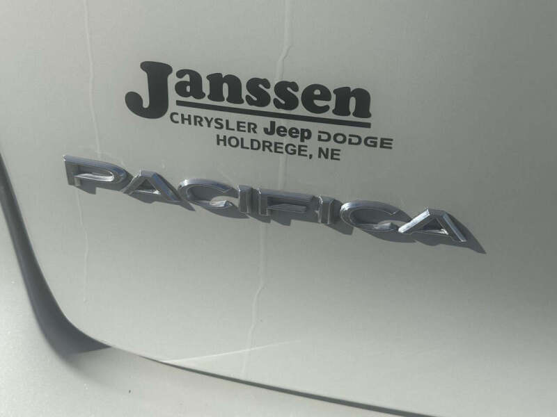 2021 Chrysler Pacifica Hybrid Touring L