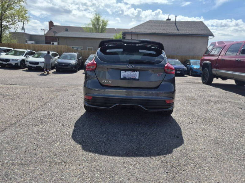 2016 Ford Focus ST