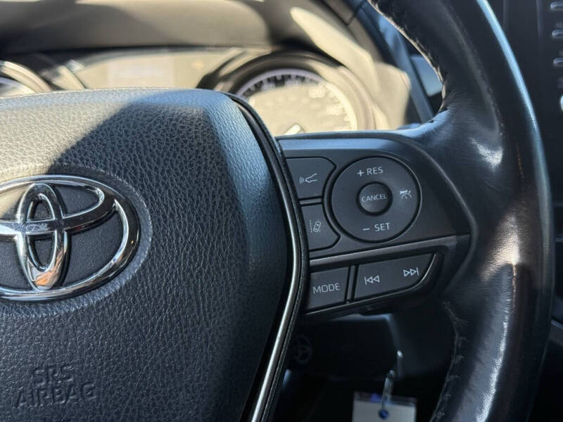 2021 Toyota Camry SE