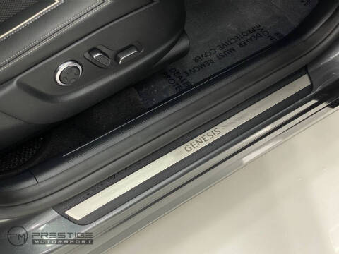 2023 Genesis GV70 2.5T Standard