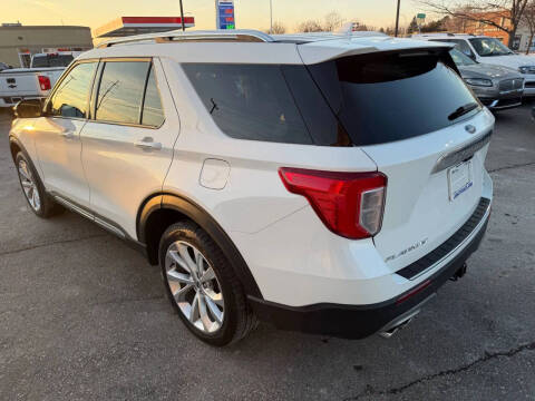 2023 Ford Explorer Platinum