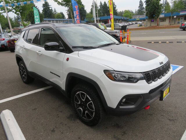 2024 Jeep Compass Trailhawk