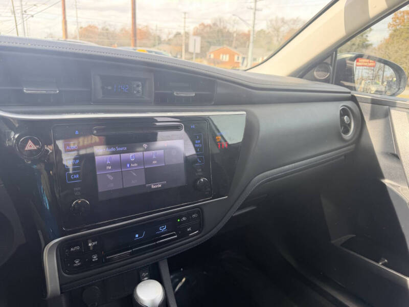 2019 Toyota Corolla SE