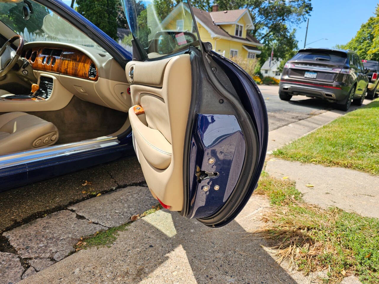 1998 Jaguar XK-Series 108