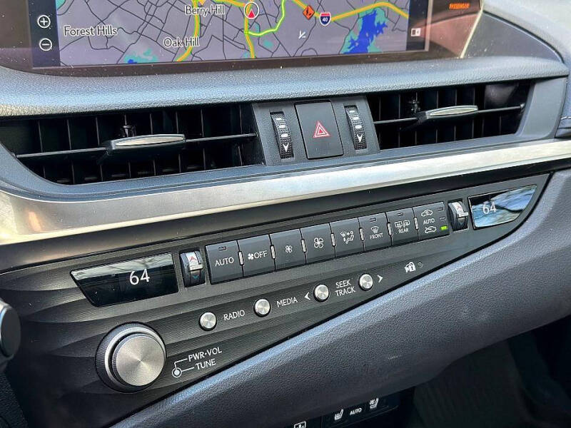 2021 Lexus ES 300h Ultra Luxury