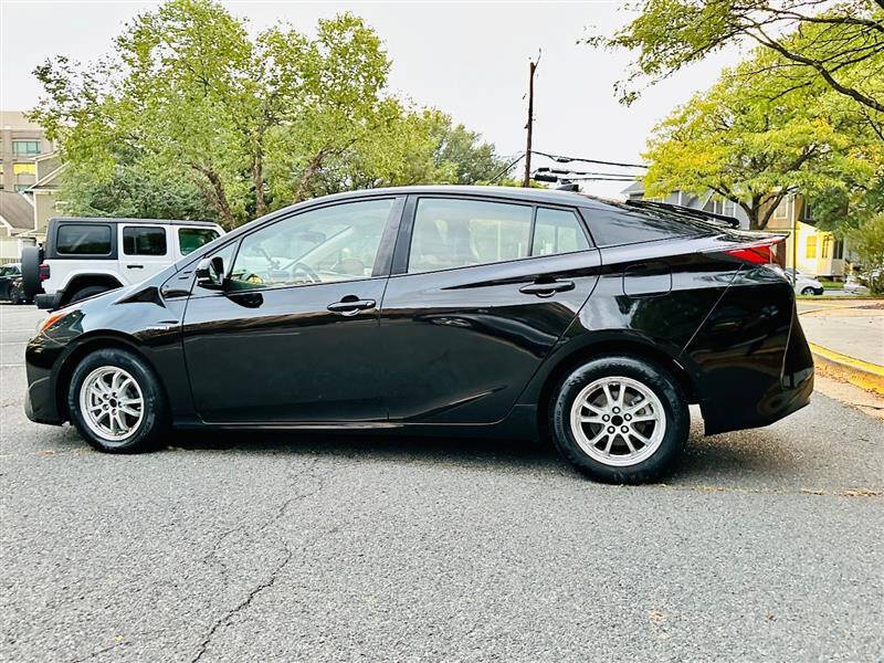 2018 Toyota Prius Two