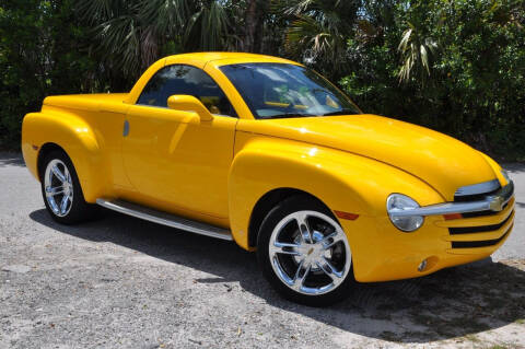 2006 Chevrolet SSR for sale at Elite Motorcar, LLC in Deland FL