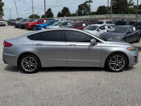 2020 Ford Fusion SEL