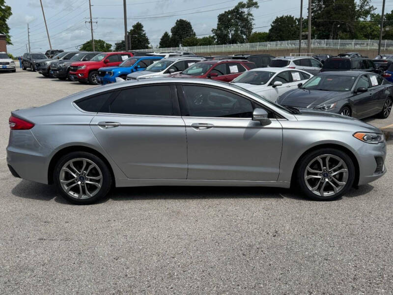 2020 Ford Fusion SEL