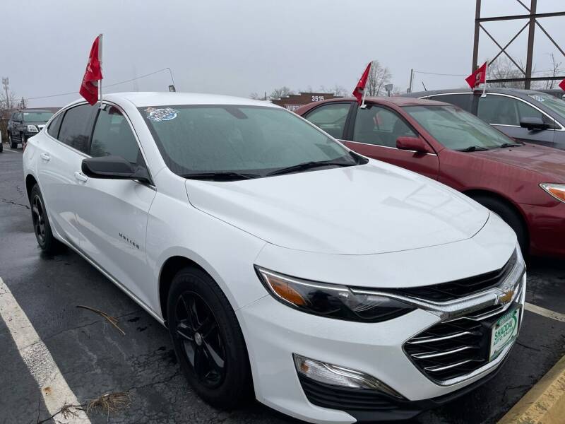 2020 Chevrolet Malibu for sale at Shaddai Auto Sales in Whitehall OH