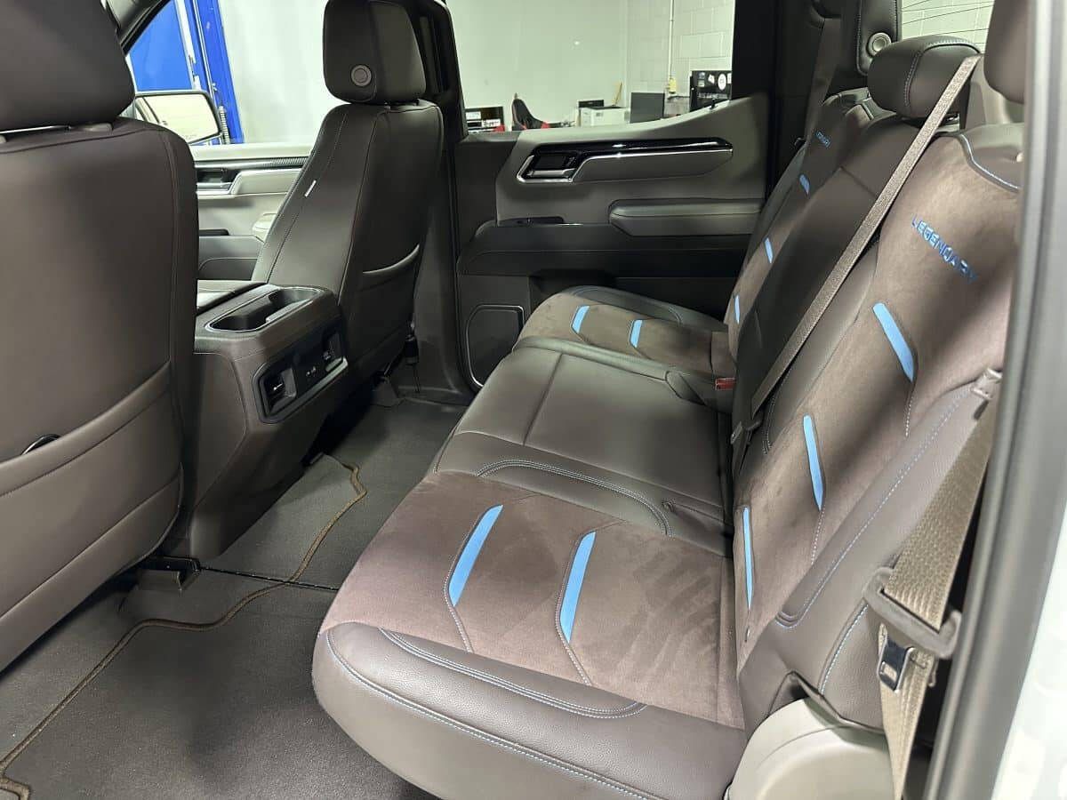 2023 Chevrolet Silverado 1500 17