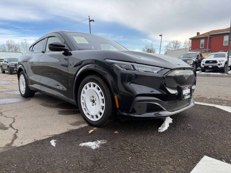 2021 Ford Mustang Mach-E Premium