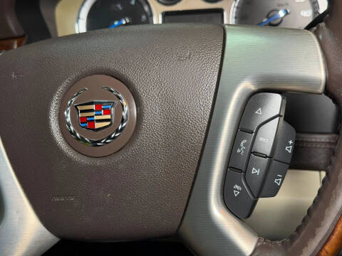 2012 Cadillac Escalade Platinum Edition