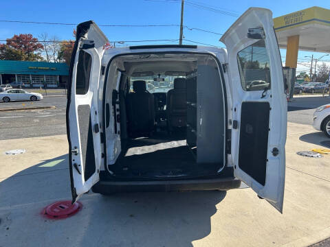 2017 Nissan NV200 S