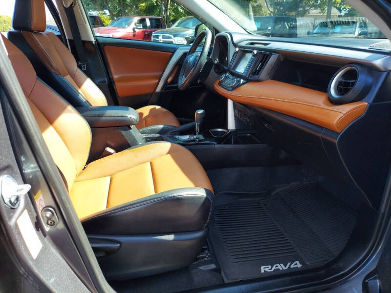 2017 Toyota RAV4 Limited