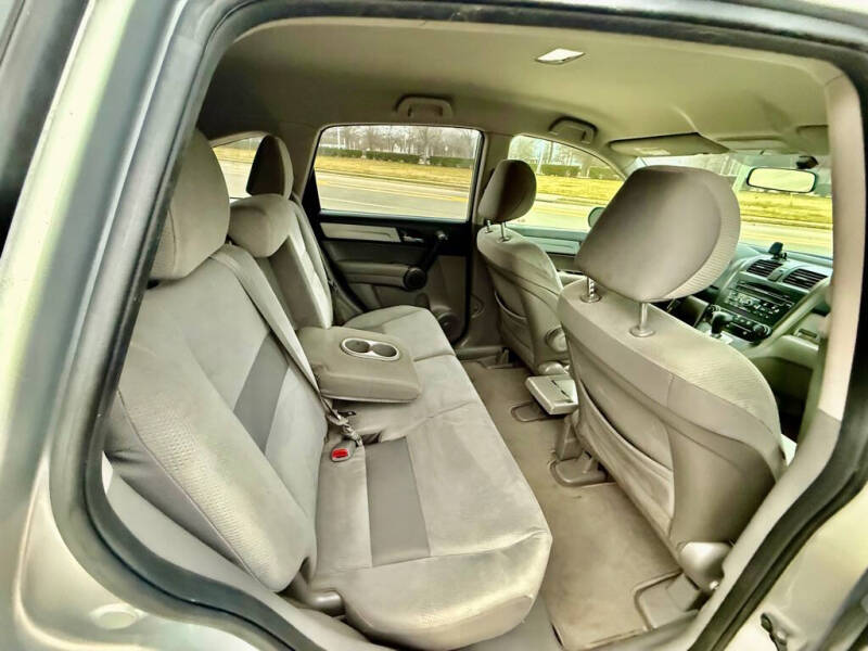 2011 Honda CR-V SE - Photo 26